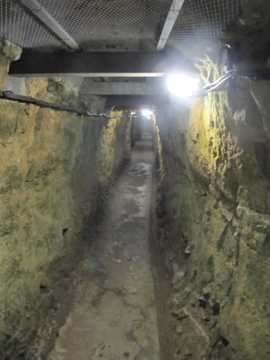 British Tunnels used for sheltering and assembling troops